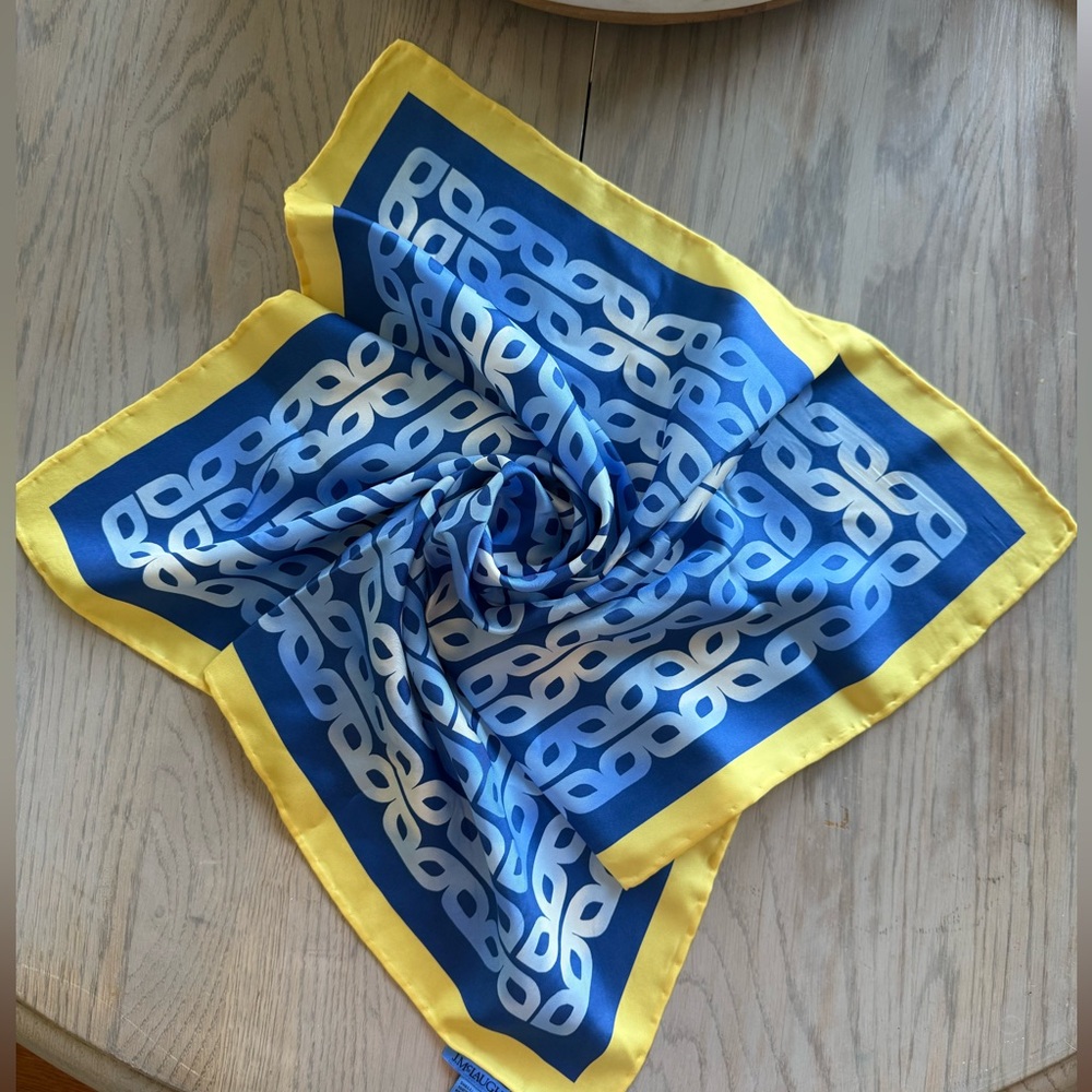 NEW J.McLaughlin 25in Square Scarf